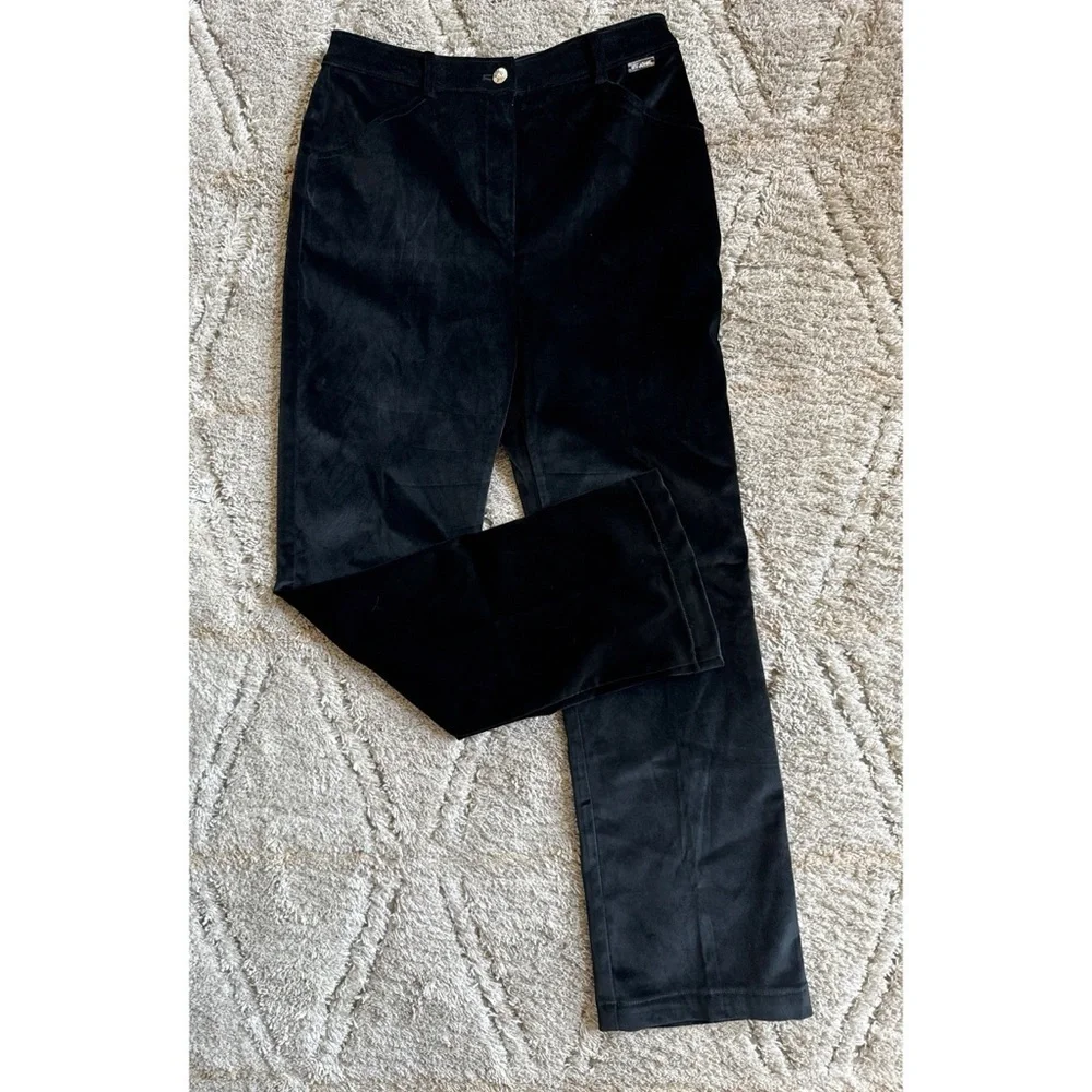 St. John Black Velvet Pants Size 10